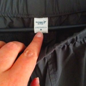 Old navy stretctech size M